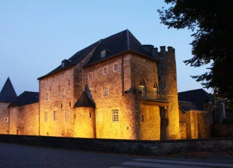 Haus Amstenrath, Belgium